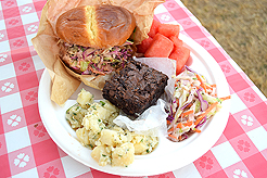 LAURELHURST BACKYARD BBQ 2018